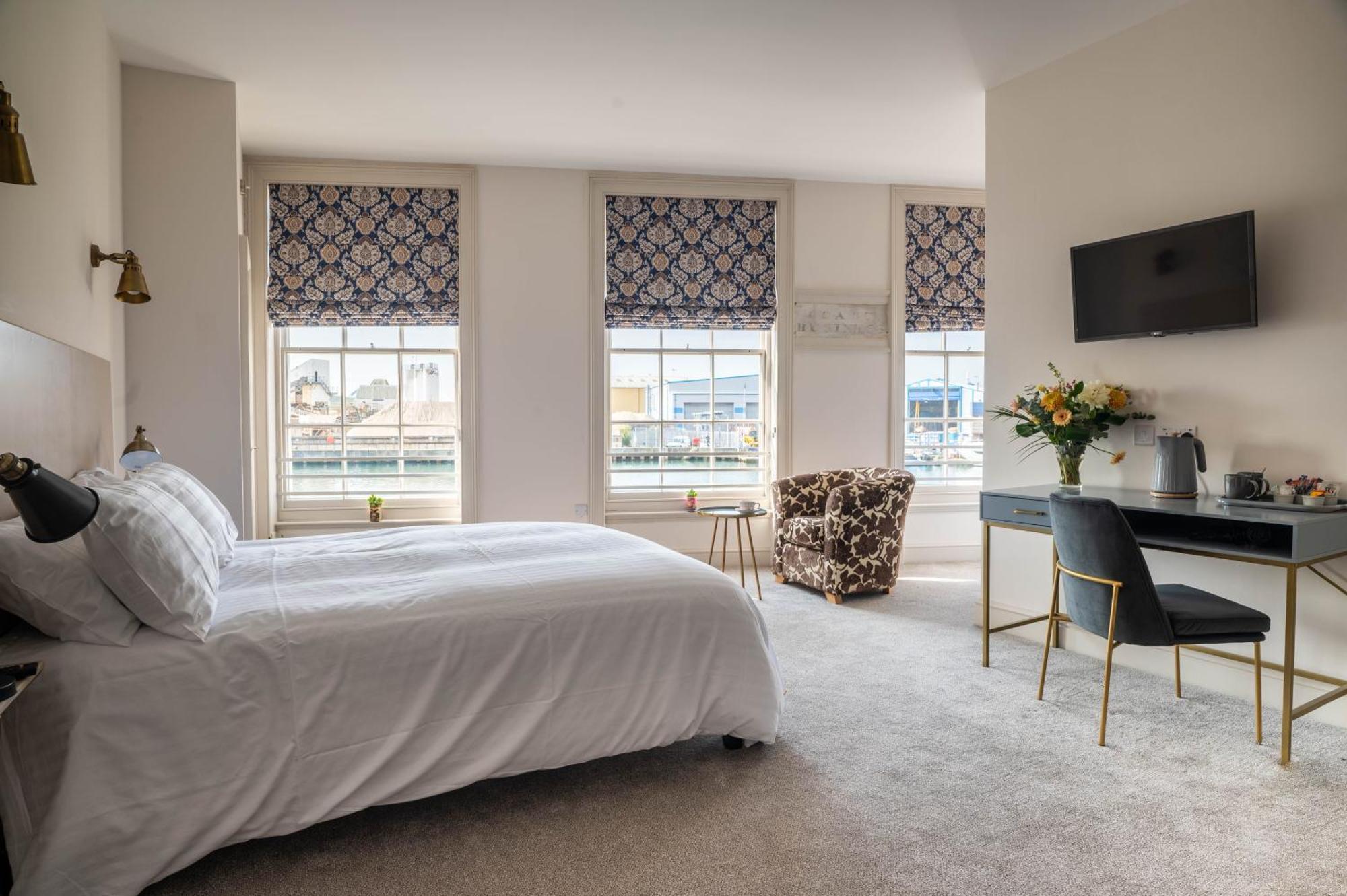 Apartamento The Old Custom House Poole Exterior foto