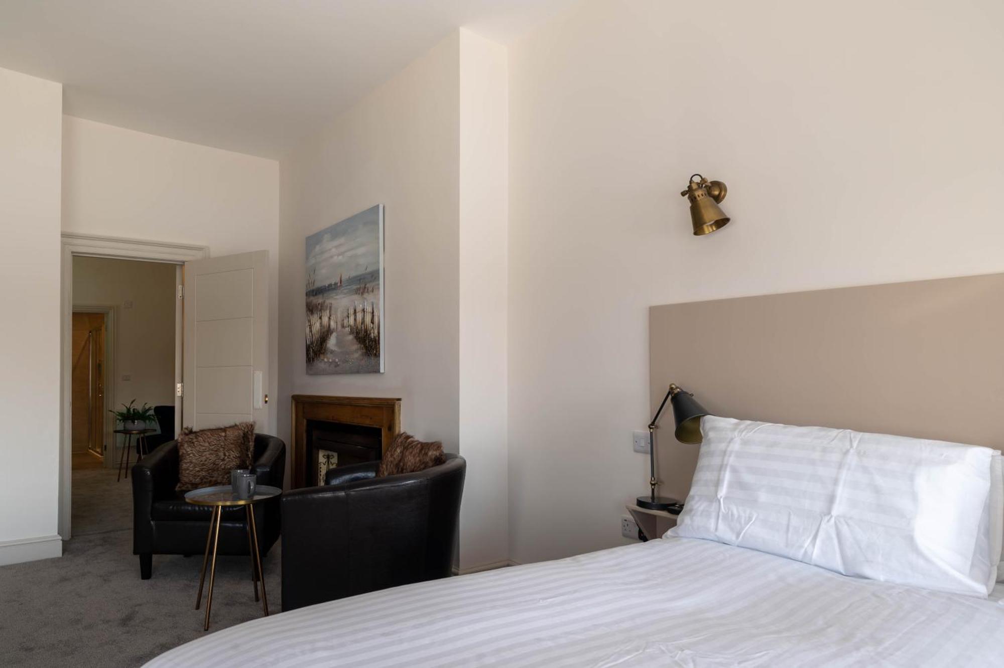 Apartamento The Old Custom House Poole Exterior foto